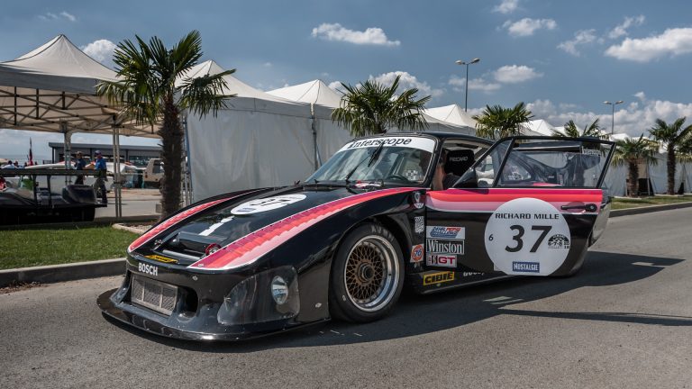 Lire la suite à propos de l’article Porsche, l’évolution par la course
